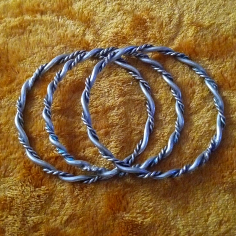 VINTAGE BRACELETS